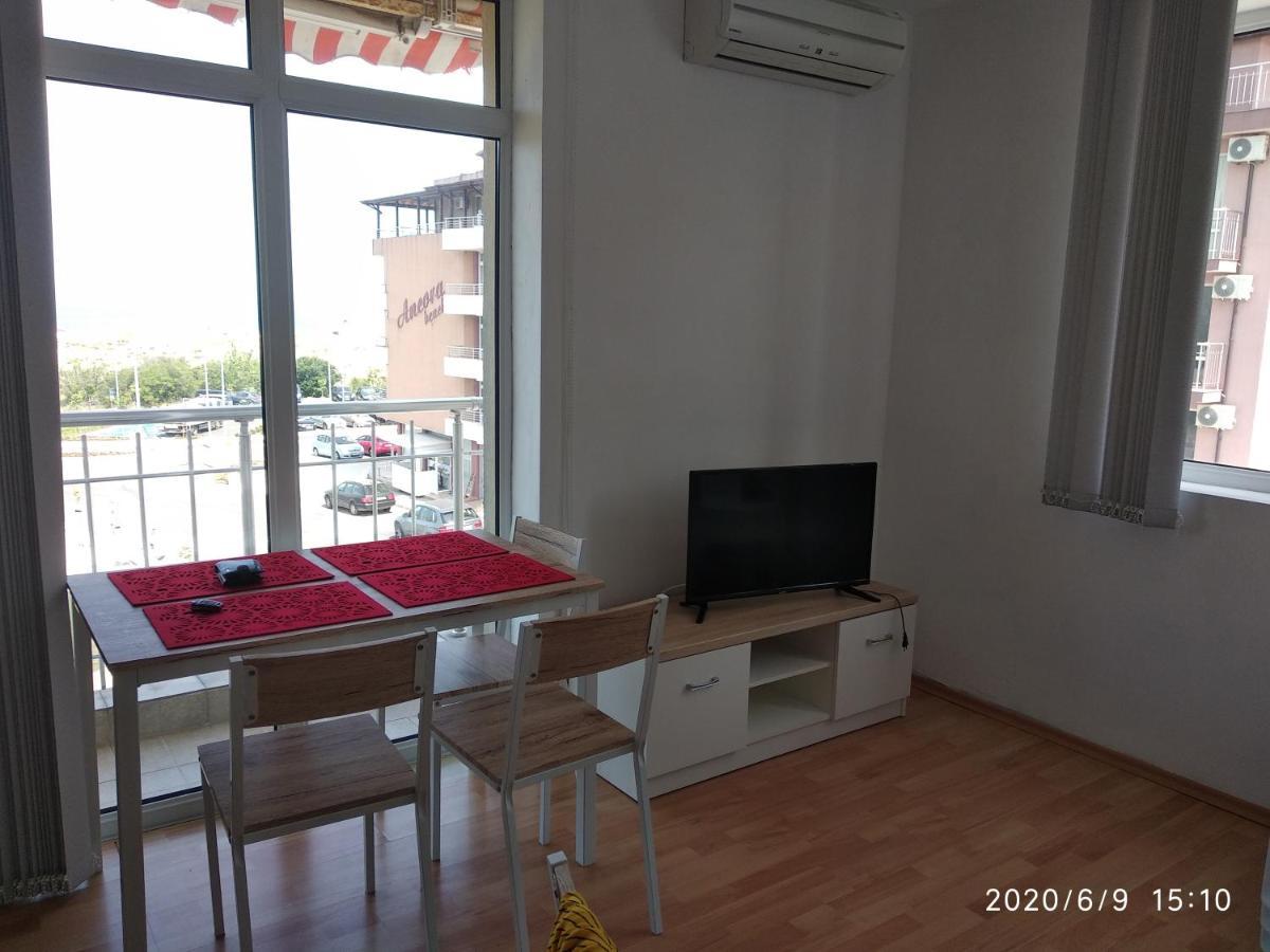 Apartment Stoyanovi Primorsko Dış mekan fotoğraf